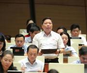 PGS.TS.BSCKII Nguyễn Vũ Trung, Viện trưởng Viện Pasteur TPHCM, Đoàn đại biểu TPHCM phát biểu tại phiên họp quốc hội sáng ngày 09/8/2026.