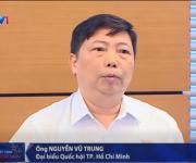 PGS.TS.BSCKII Nguyễn Vũ Trung, Viện trưởng Viện Pasteur TPHCM, Đoàn đại biểu Quốc hội TPHCM phát biểu trong phiên thảo luận tại Tổ về về kinh tế - xã hội và NSNN.