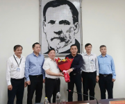 Tiến sĩ Nguyễn Lương Tâm - Chủ tịch Công đoàn Y tế Việt Nam thăm và chúc tết Viện Pasteur Thành phố Hồ Chí Minh